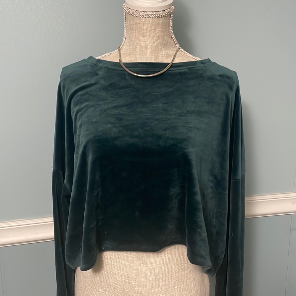 Size XXL Wild Fable, velvet, forest green, long sleeve top, lightweight